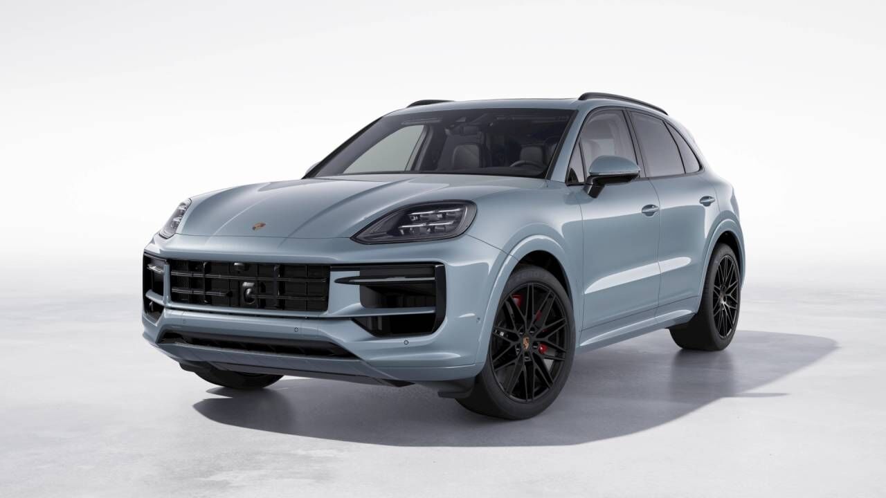 2026 PORSCHE Cayenne