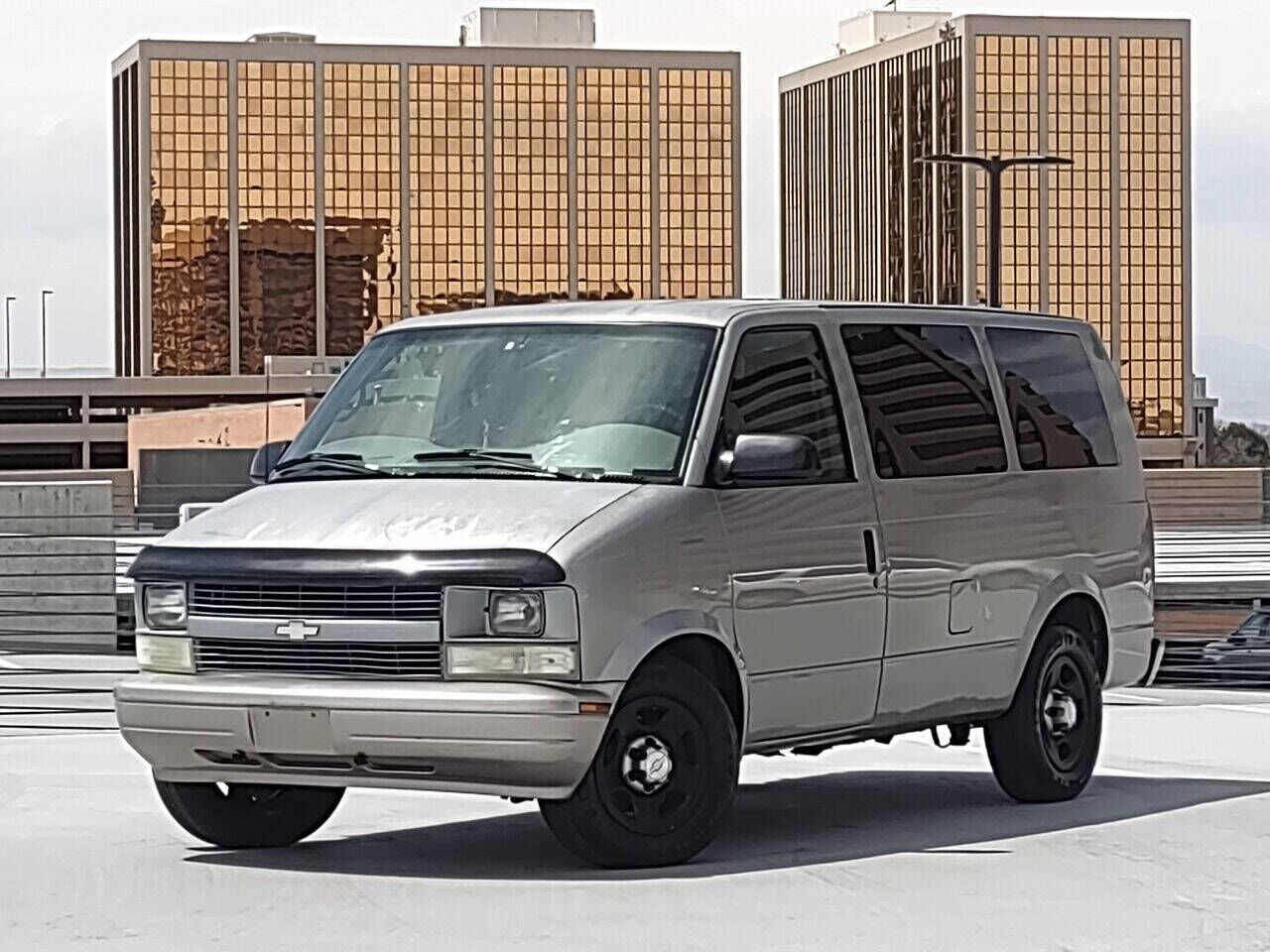 2004 CHEVROLET Astro Van