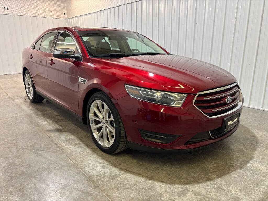 2015 FORD Taurus
