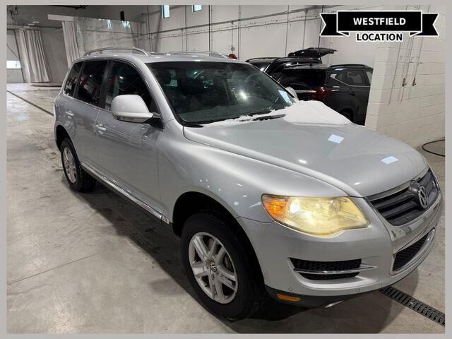 2008 VOLKSWAGEN Touareg