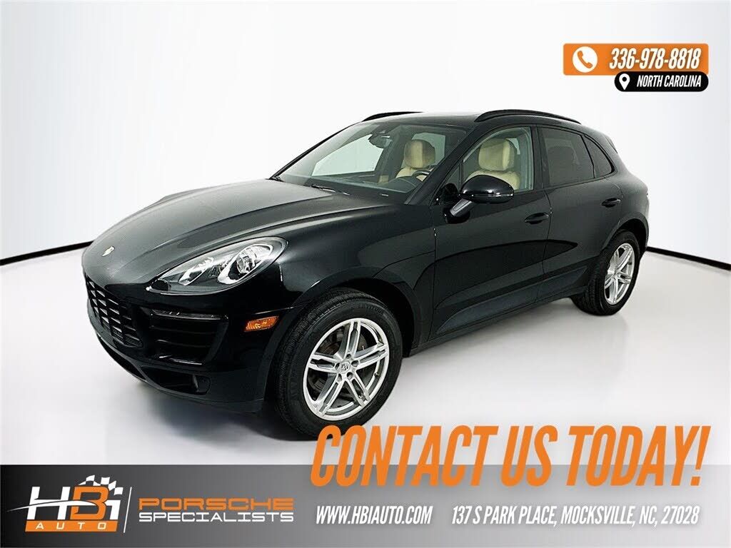 2018 PORSCHE Macan