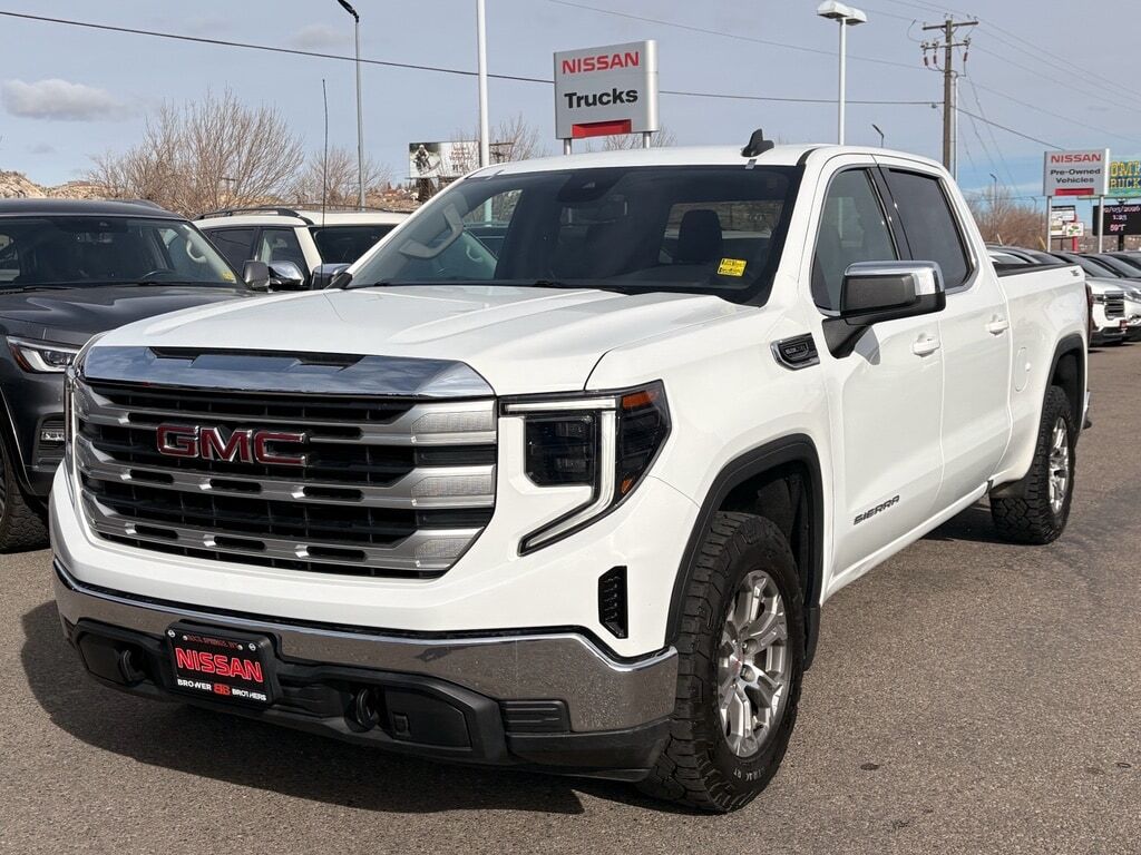 2023 GMC Sierra