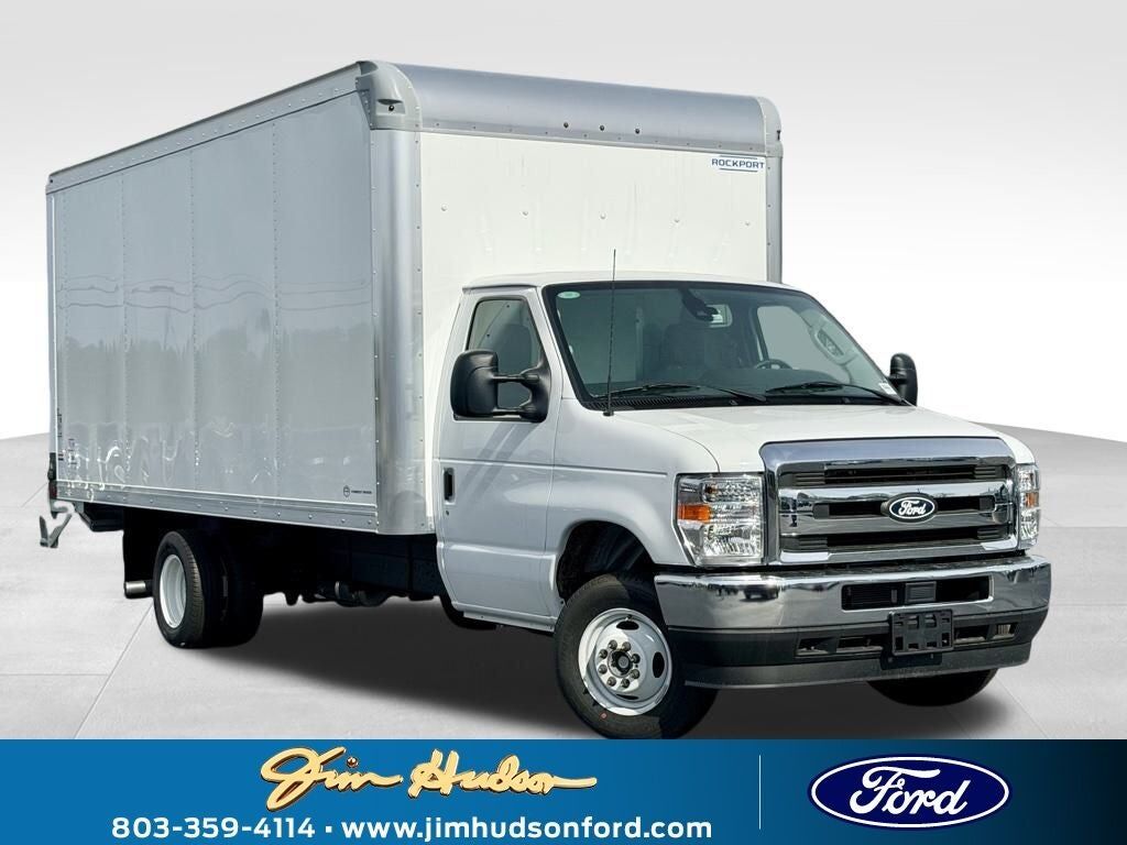 2026 FORD E-450
