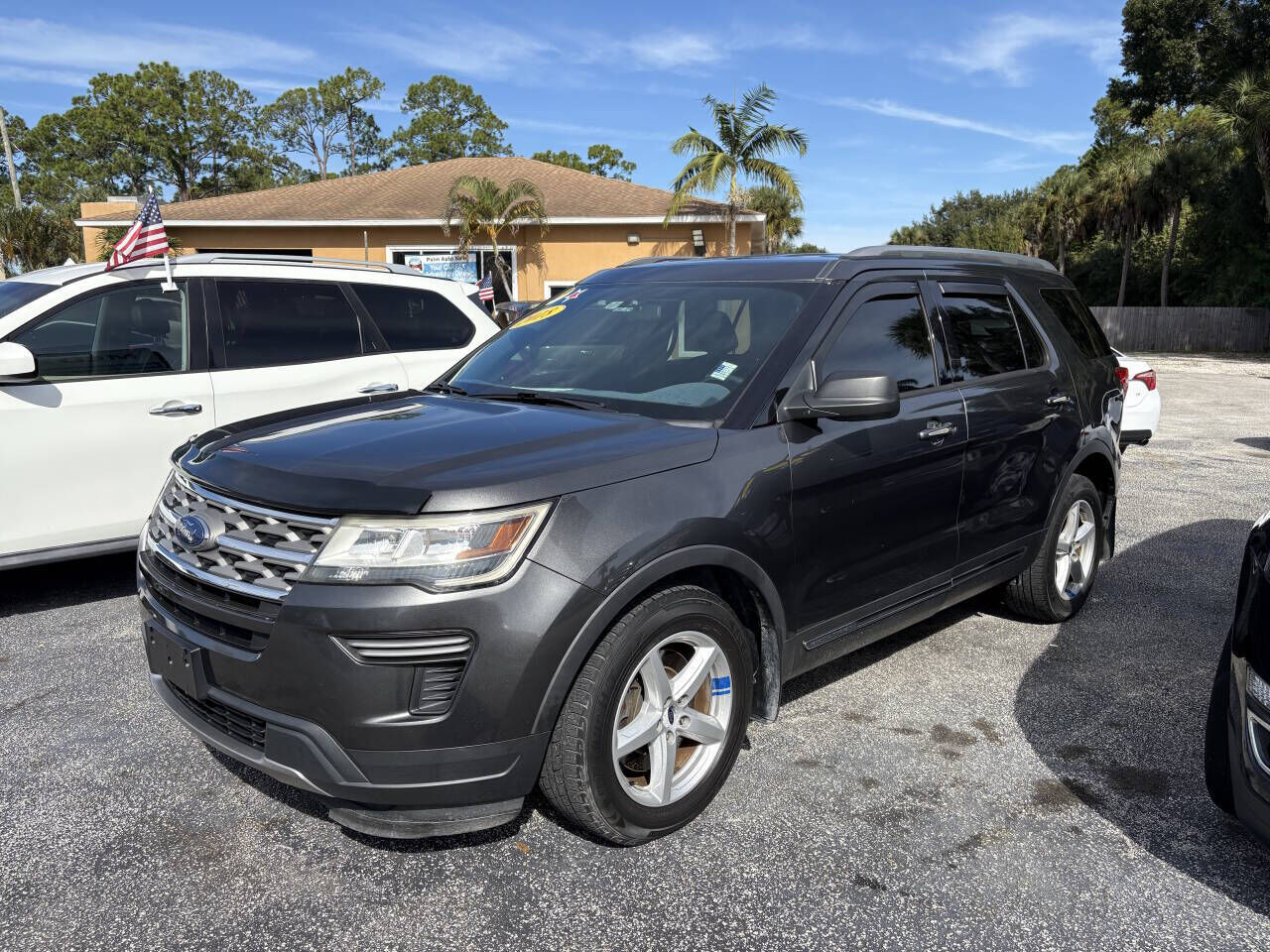 2018 FORD Explorer