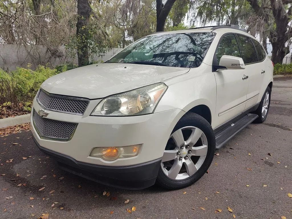 2011 CHEVROLET Traverse