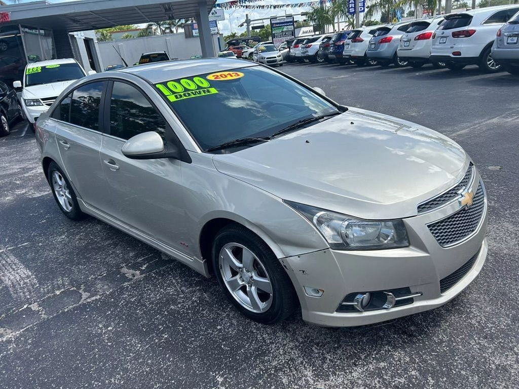 2013 CHEVROLET Cruze