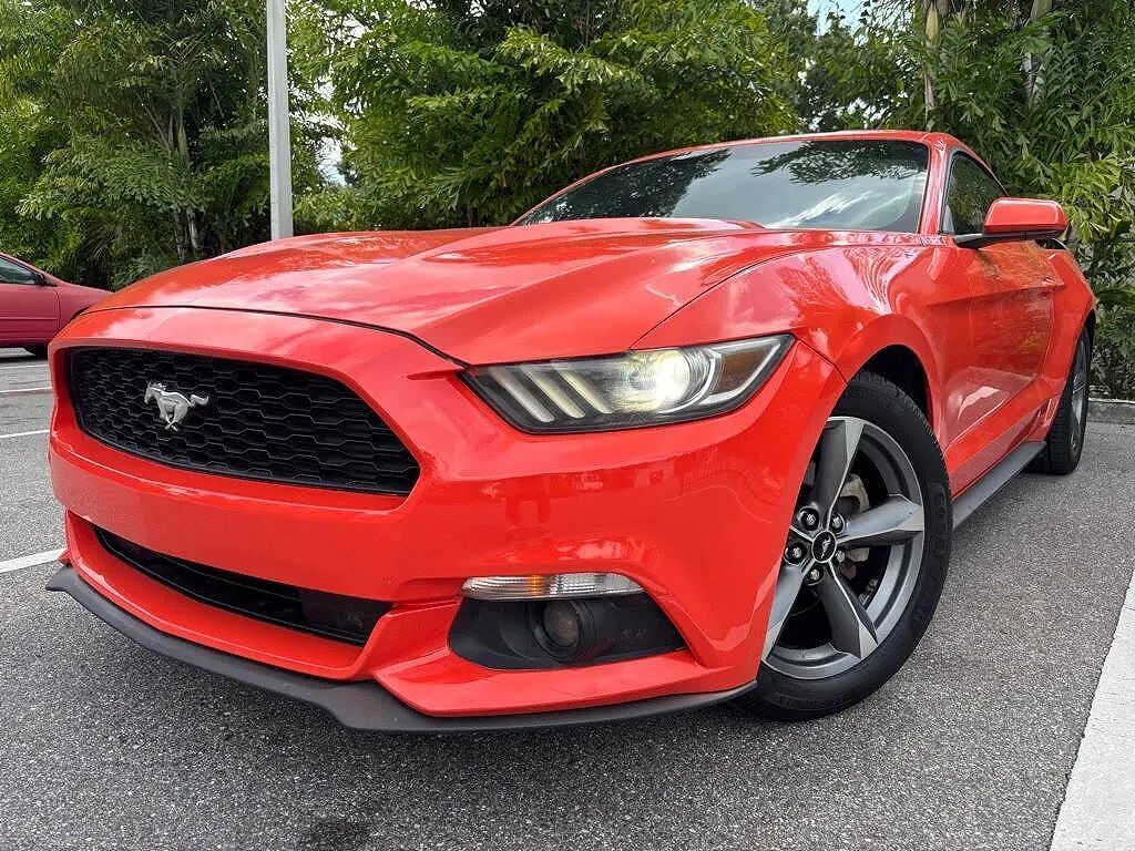 2015 FORD Mustang