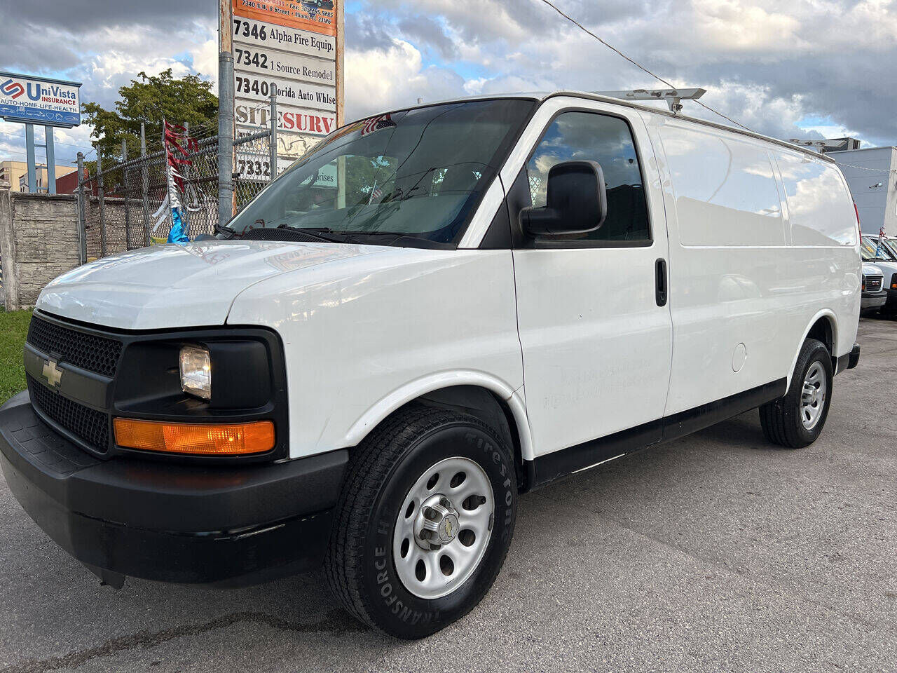 2014 CHEVROLET Express