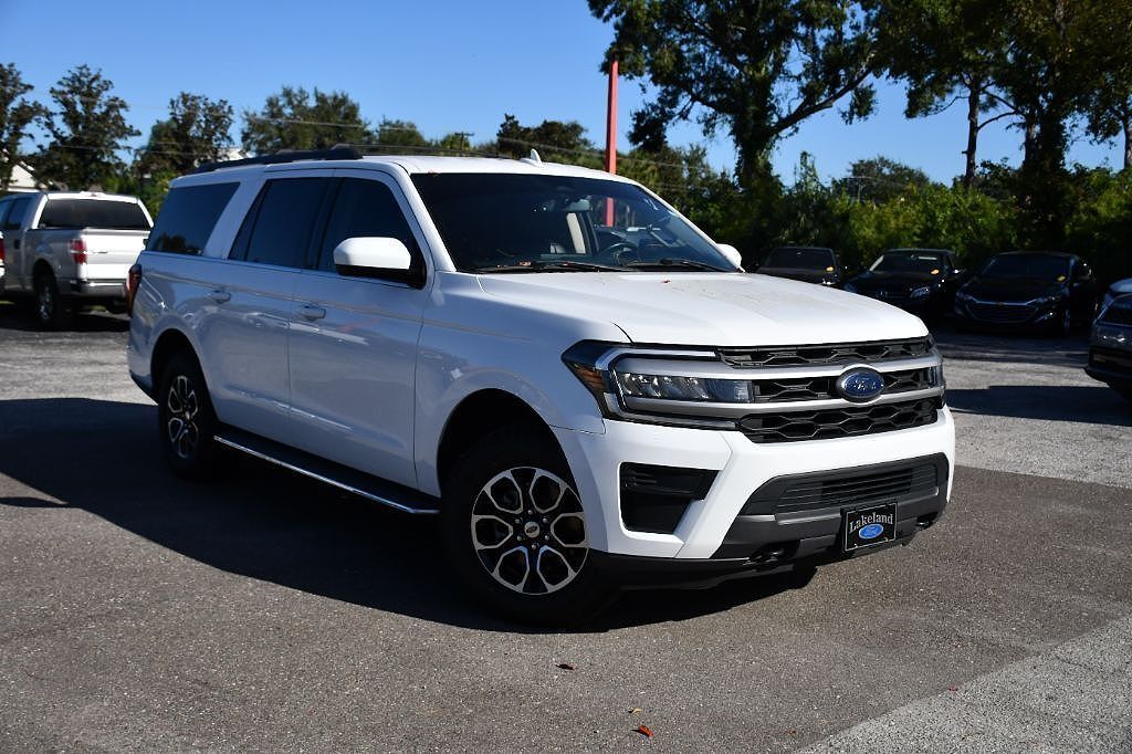 2022 FORD Expedition