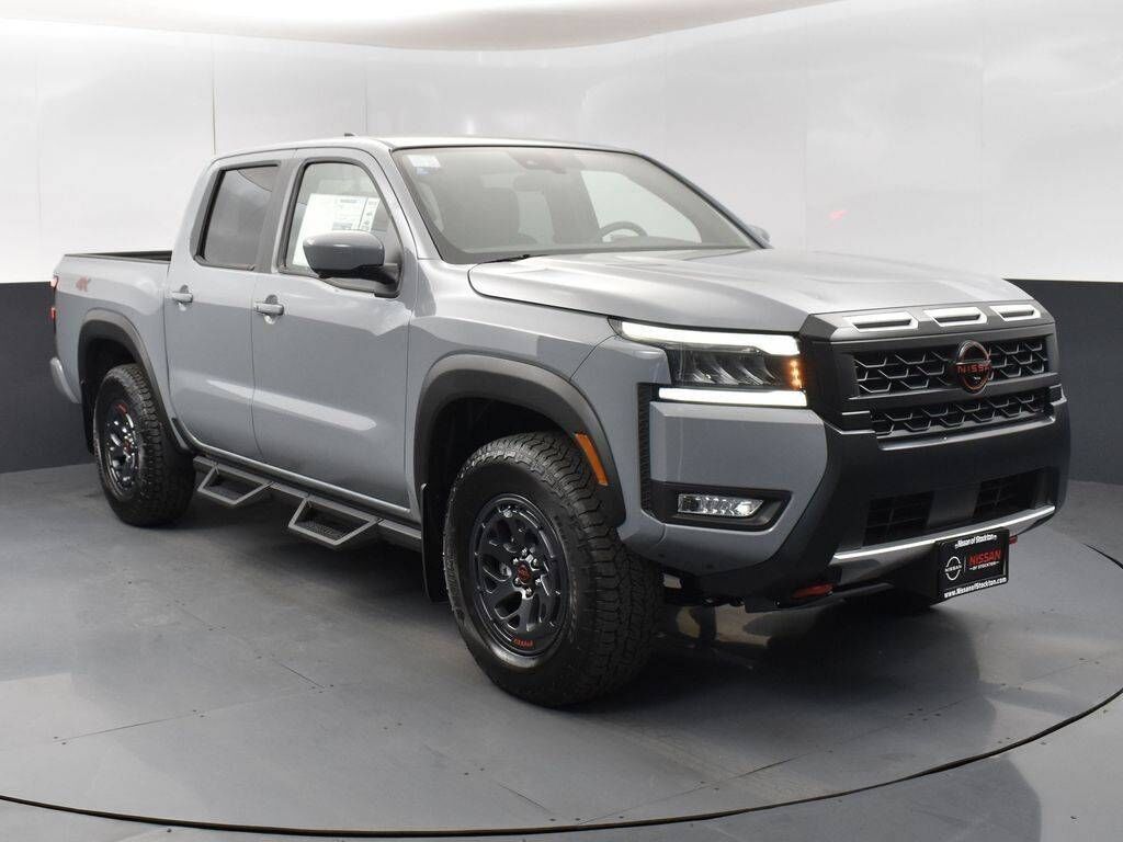 2026 NISSAN Frontier