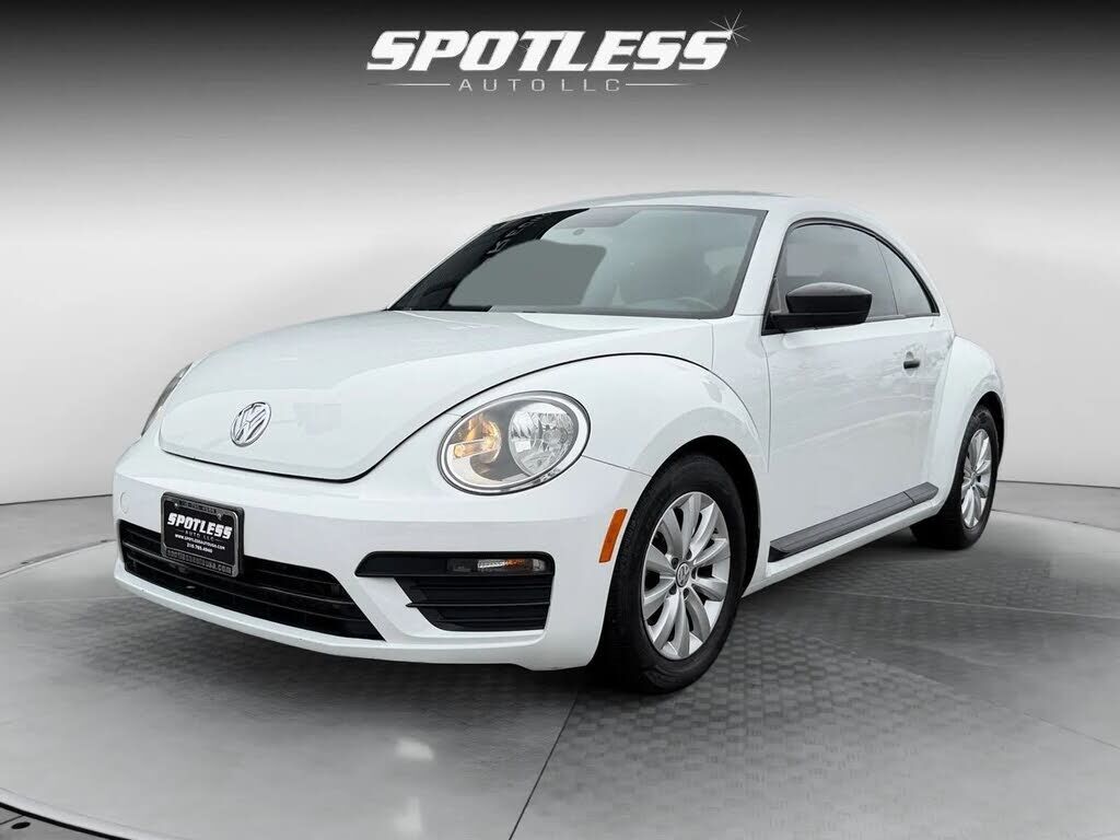 2018 VOLKSWAGEN Beetle