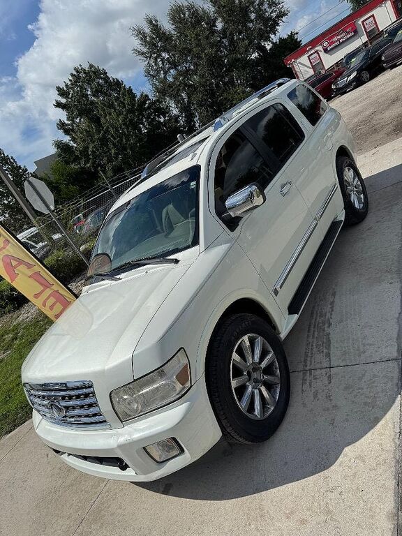2010 INFINITI QX56