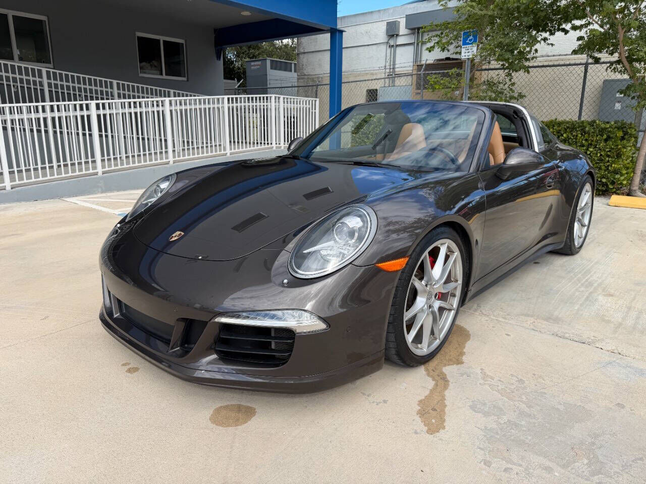 2015 PORSCHE 911