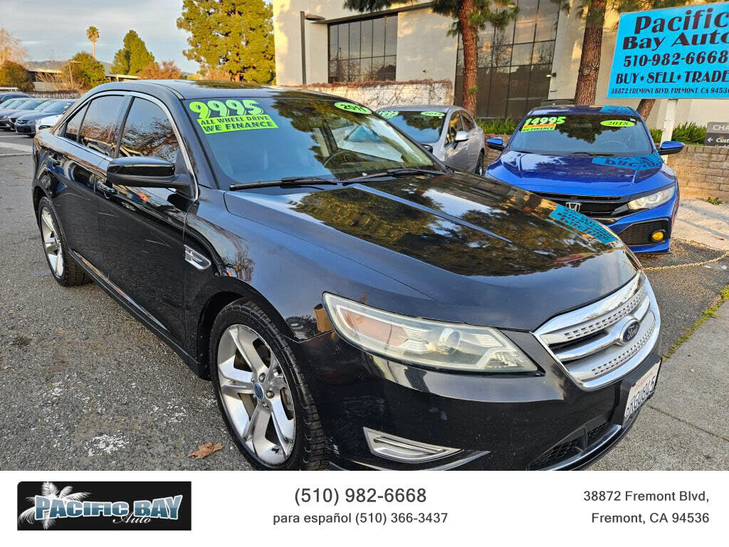 2011 FORD Taurus