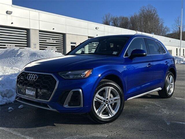 2024 AUDI Q5 e