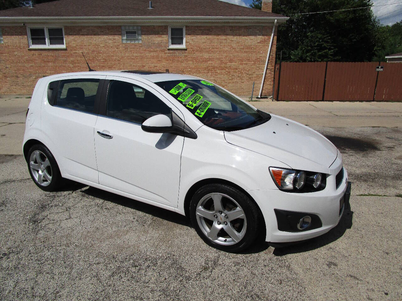 2012 CHEVROLET Sonic