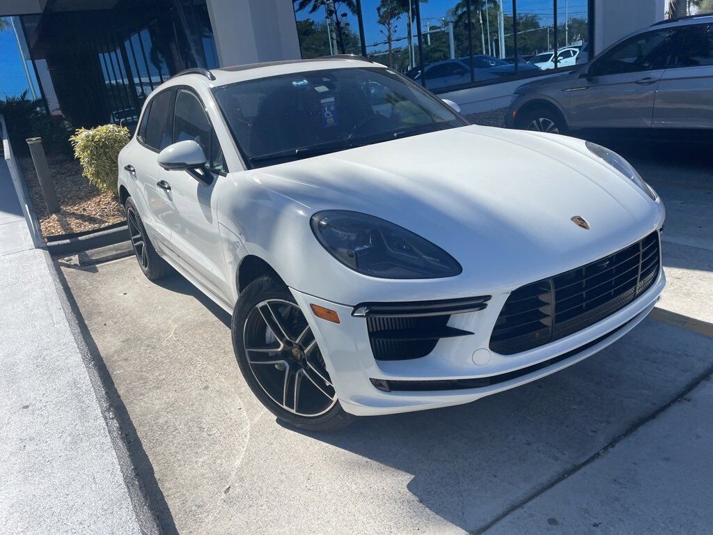 2021 PORSCHE Macan