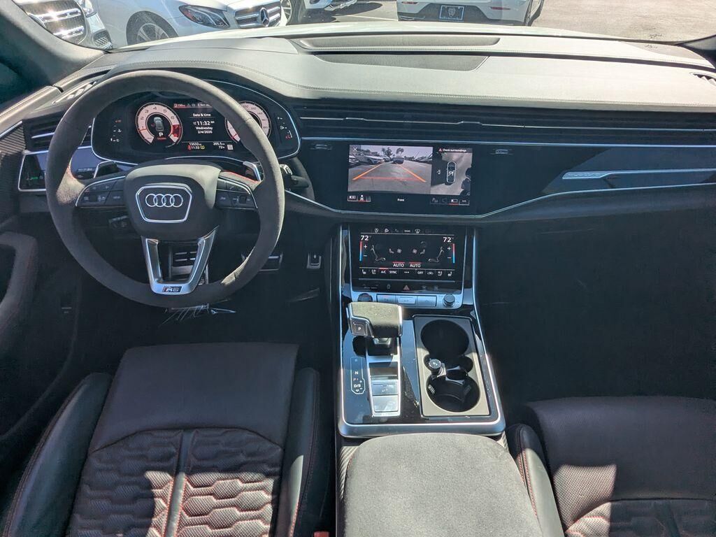 2025 Audi RS Q8