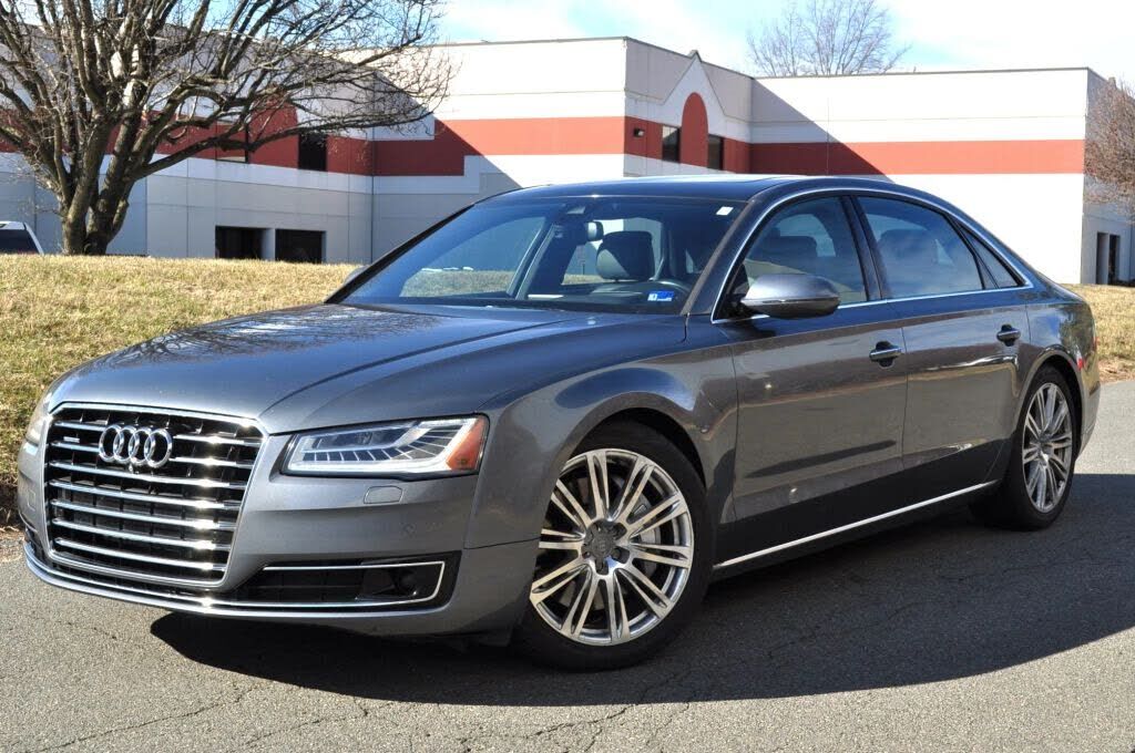 Audi A8