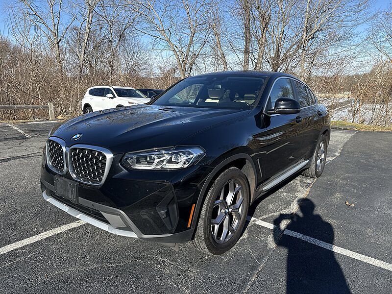 2023 BMW X4