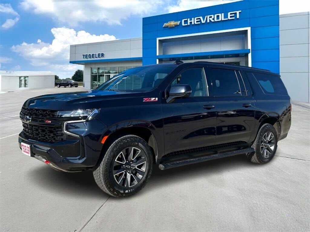 2023 CHEVROLET Suburban
