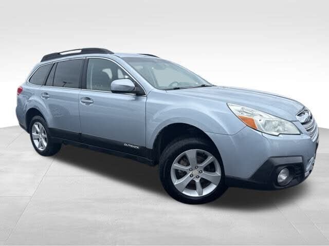 2013 SUBARU Outback