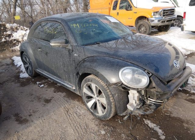 2015 VOLKSWAGEN Beetle