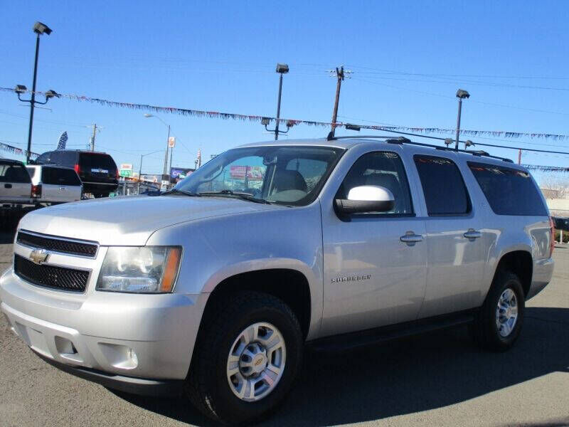 2011 CHEVROLET Suburban