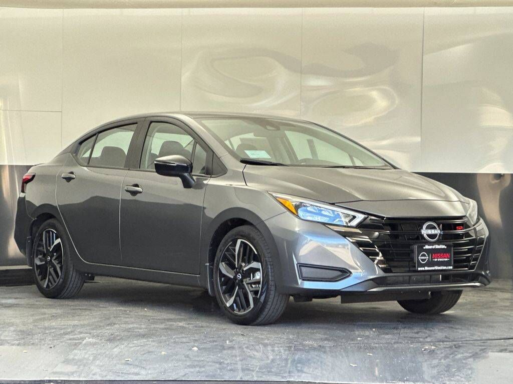 2025 NISSAN Versa