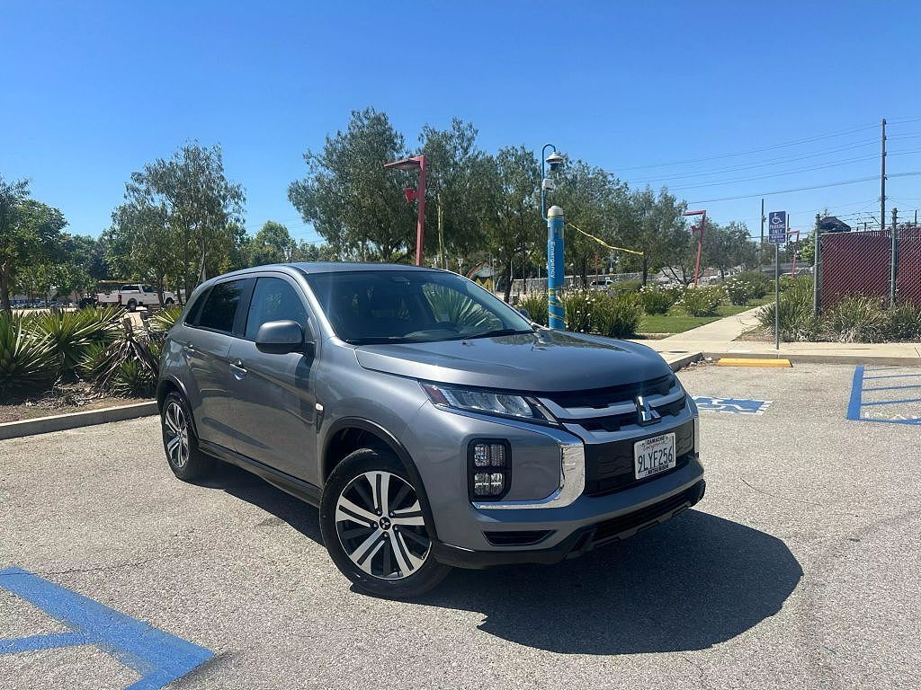 2024 MITSUBISHI Outlander Sport