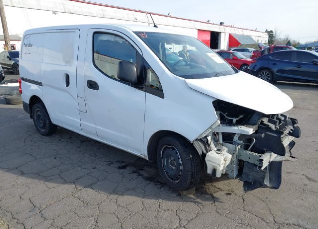 2017 NISSAN NV200