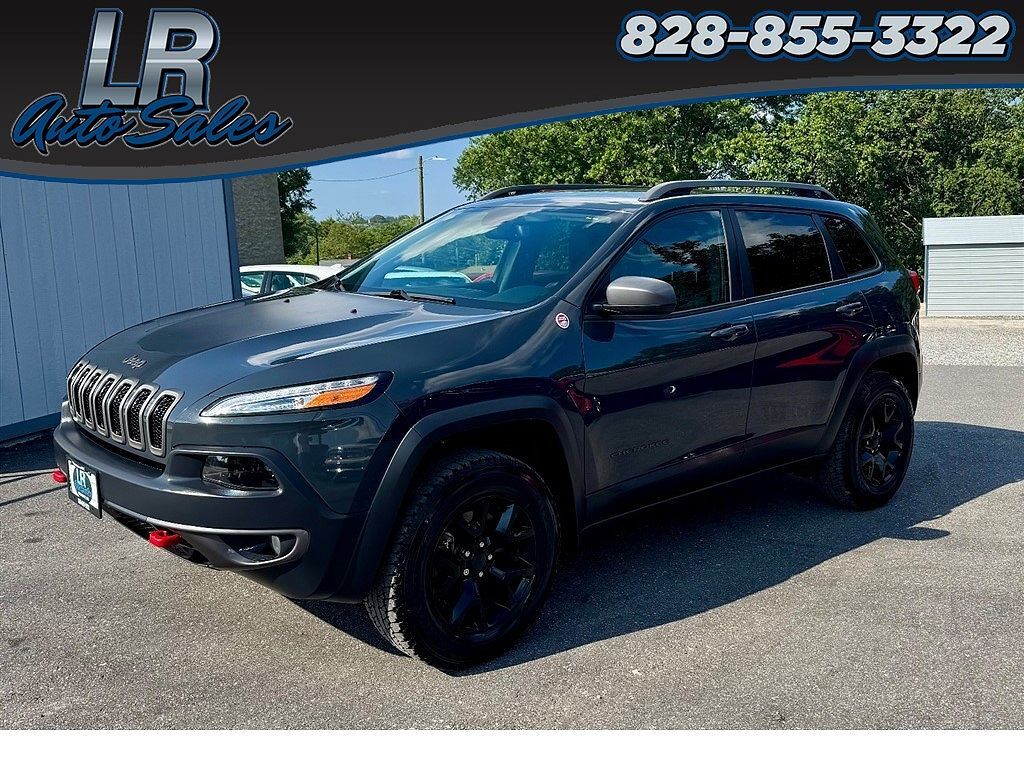 2017 JEEP Cherokee