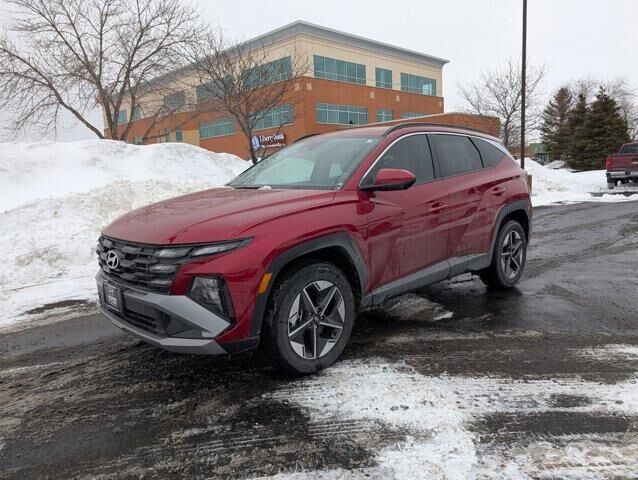 2025 HYUNDAI Tucson