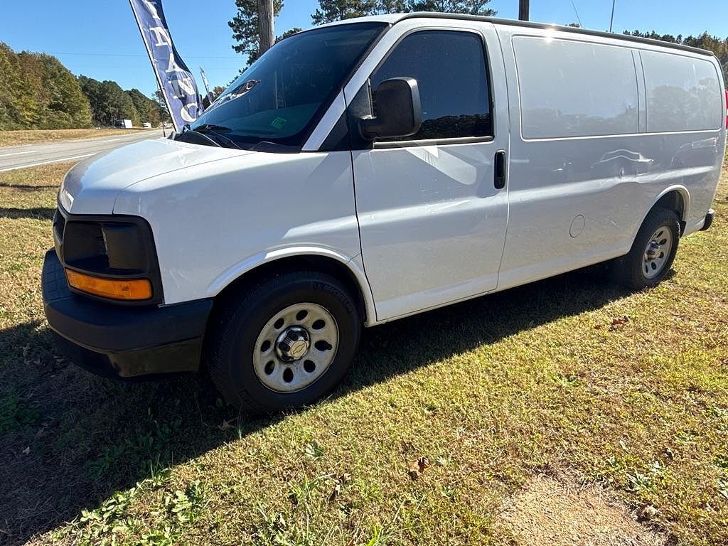 2012 CHEVROLET Express