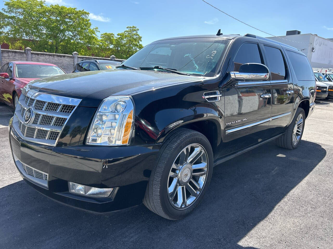 2011 CADILLAC Escalade