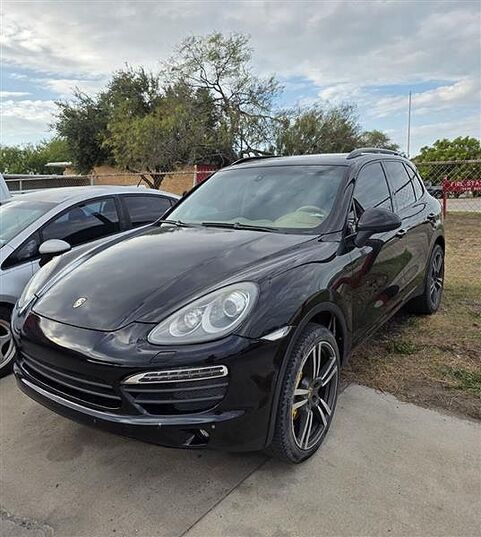 2013 PORSCHE Cayenne