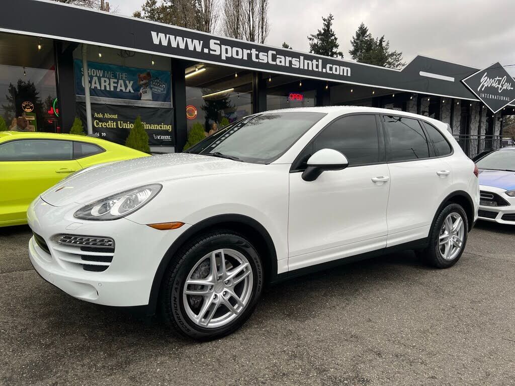 2014 PORSCHE Cayenne