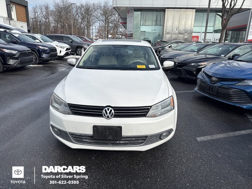 2012 VOLKSWAGEN Jetta