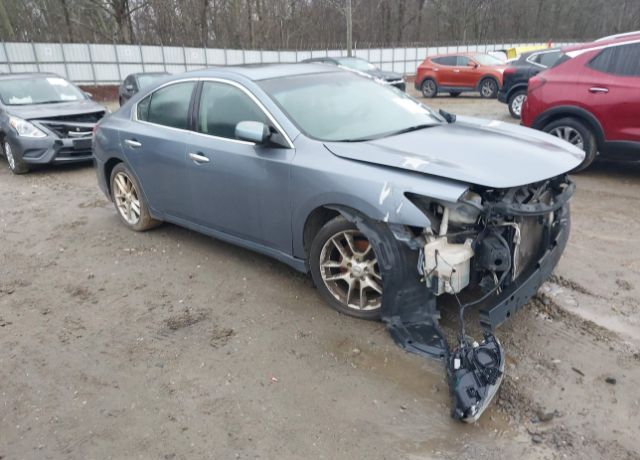 2011 NISSAN Maxima