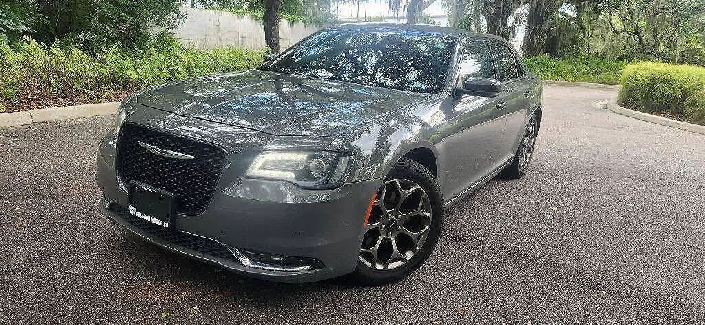2017 CHRYSLER 300