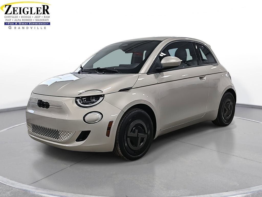2025 FIAT 500e