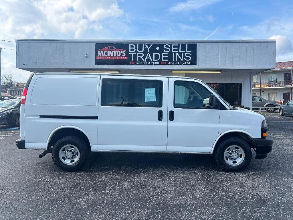 2021 CHEVROLET Express