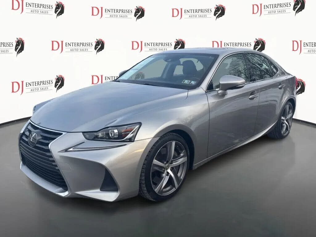2019 LEXUS IS