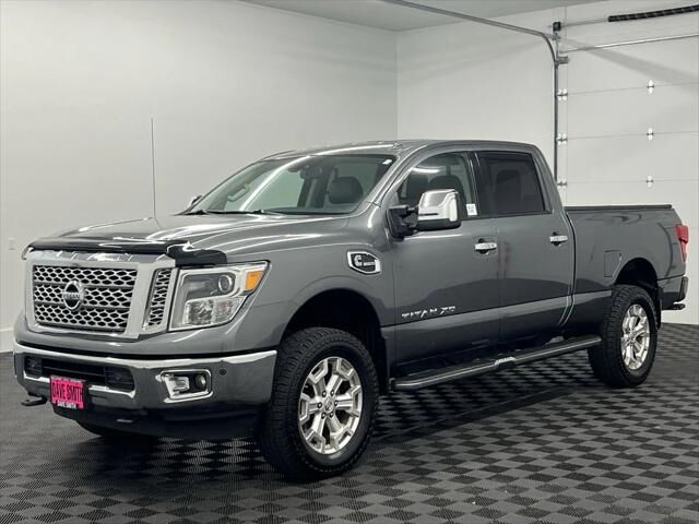 2016 NISSAN Titan