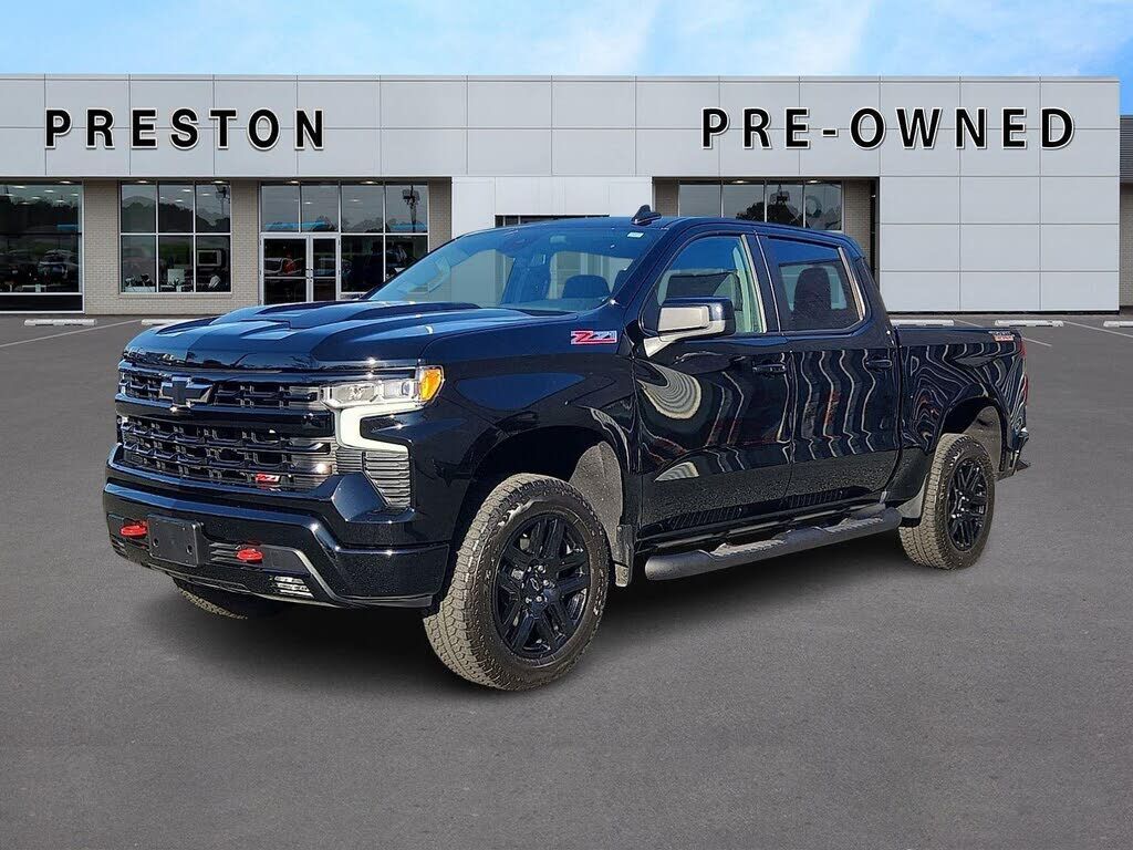 2025 CHEVROLET Silverado