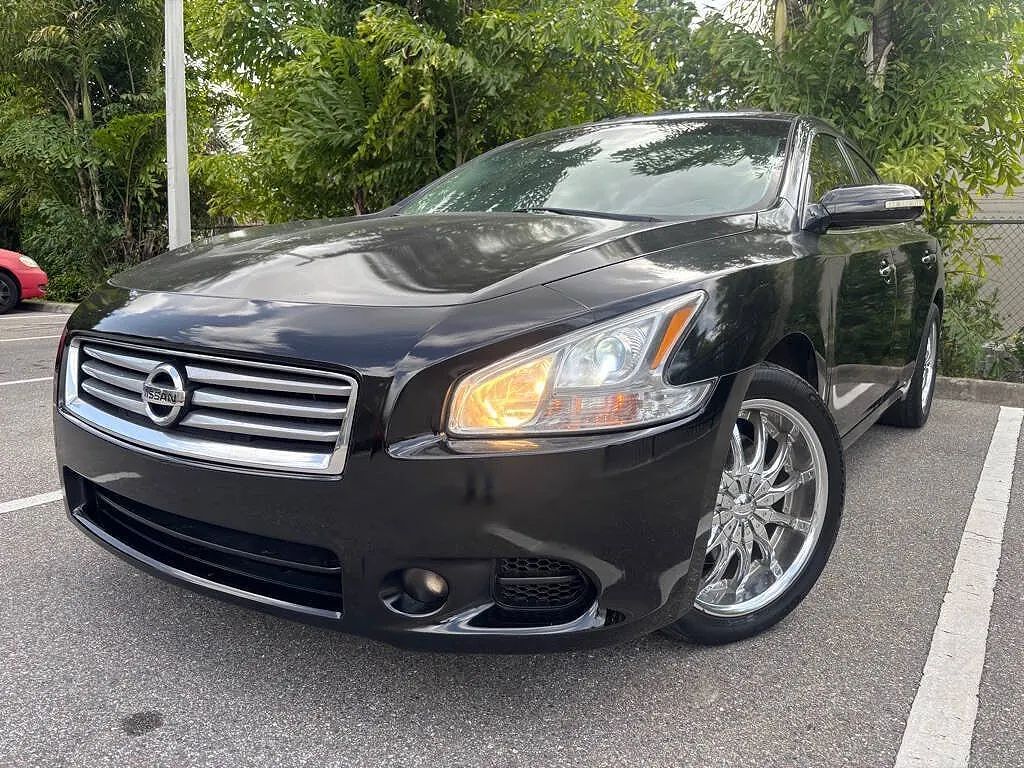 2014 NISSAN Maxima