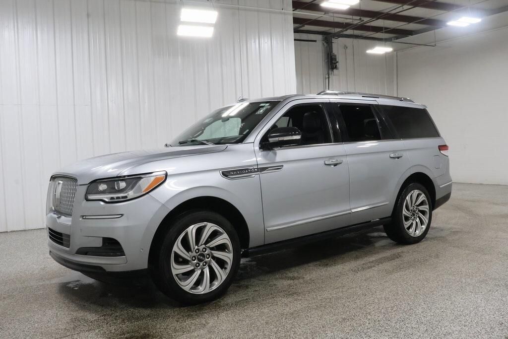 2023 LINCOLN Navigator