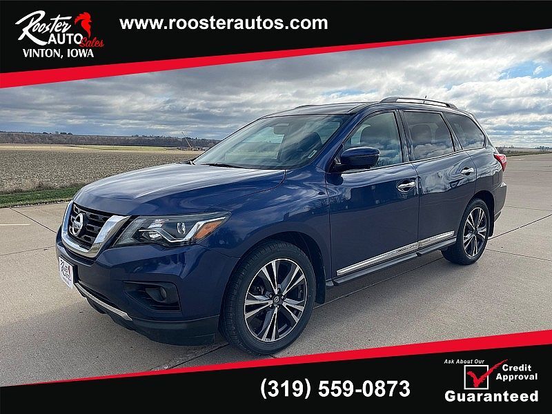 2017 NISSAN Pathfinder