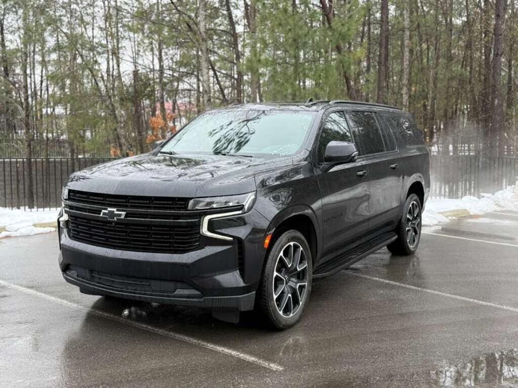 2023 CHEVROLET Suburban