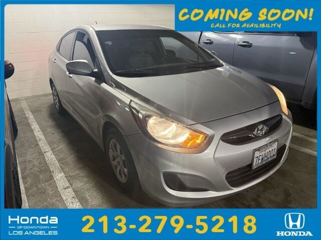 2014 HYUNDAI Accent